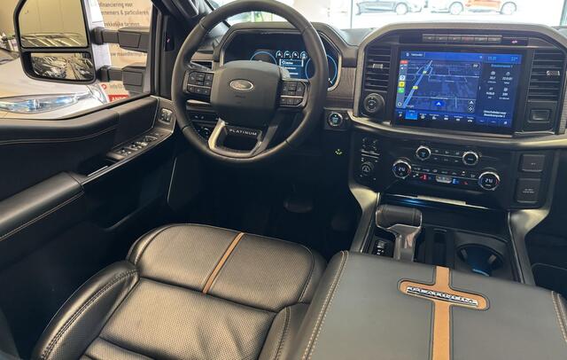 Ford (usa) F-150 5.0 V8 / PLATINUM / PANO/ LPG 200L / FULL /