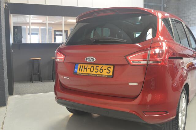 Ford B-MAX 1.0 EcoBoost Titanium // 92.000 km // NAVI // PANO // CLIMA // PDC V&A // CRUISE // STOELVERWARMING //