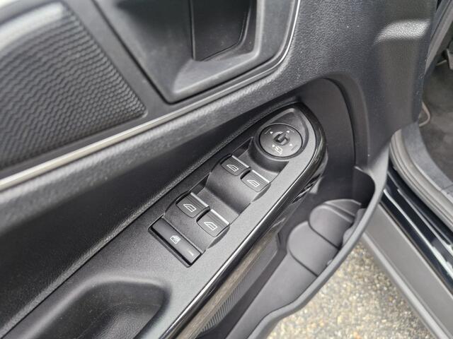 Ford B-MAX 1.0 EcoB. Titanium