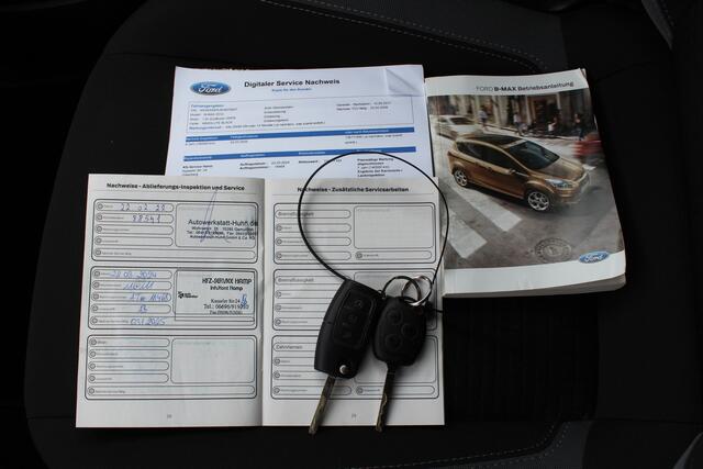 Ford B-MAX 1.0i "Titanium" Clima - Navi - PDC !!! 100 Pk