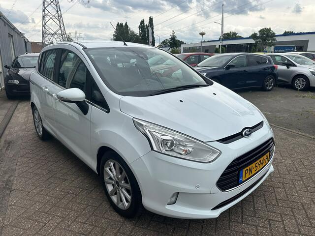 Ford B-MAX 1.0 EcoBoost Titanium