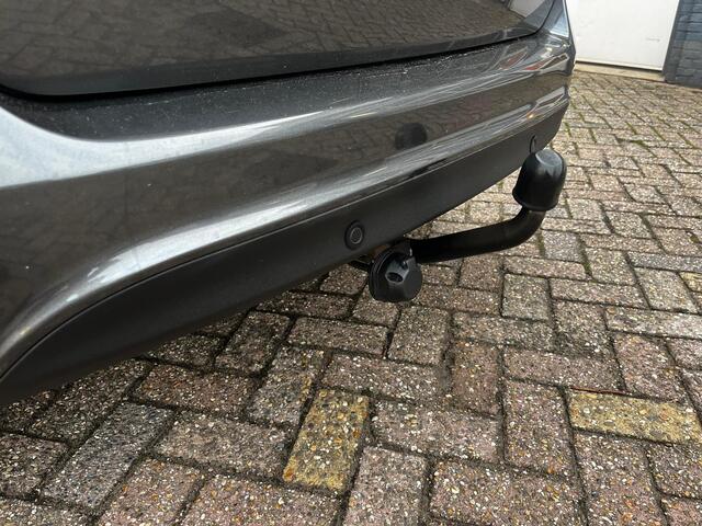 Ford B-MAX B-max Titanium | Nw Distriem | RIJKLAAR |