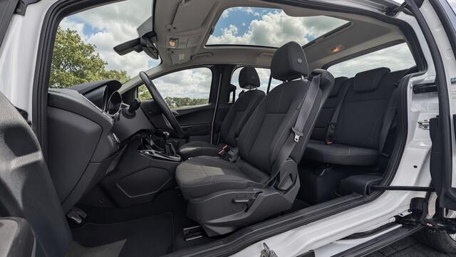 Ford B-MAX 1.0 EcoBoost | Titanium | 120PK | Pano | Trekhaak | Stoel & Voorruit verw. | Lichtmetaal