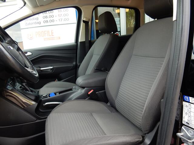Ford C-MAX 150PK Titanium automaat | Trekhaak | 1.500KG trekgewicht | Winter pack | All season banden