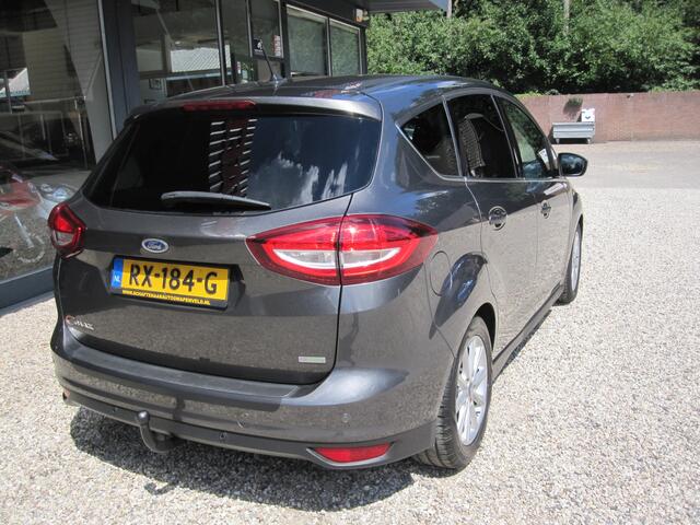 Ford C-MAX 1.0 Titanium met trekhaak apk 29-07-2026