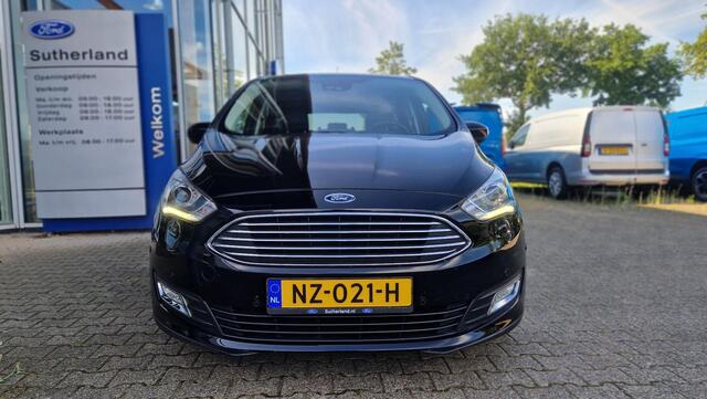 Ford C-MAX 1.5 Titanium AUTOMAAT | Full Options! | Trekhaak | Panoramadak | Elektrisch bedienbare achterklep |Stoel,stuur en voorruitverwarming | All season banden