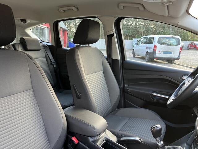 Ford C-MAX 1.0 Titanium Trekhaak Dealer Onderhouden