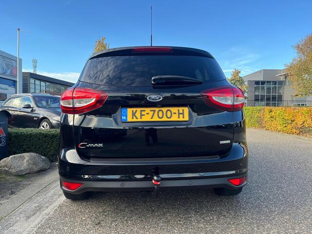 Ford C-MAX 1.0 Titanium | Nieuwe distributieriem | NAVI | Cruise control | Trekhaak | Achteruitrijcamera