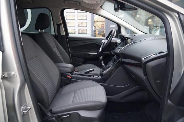 Ford C-MAX 1.0 Titanium + KEYLESS / WINTERPAKKET / TREKHAAK