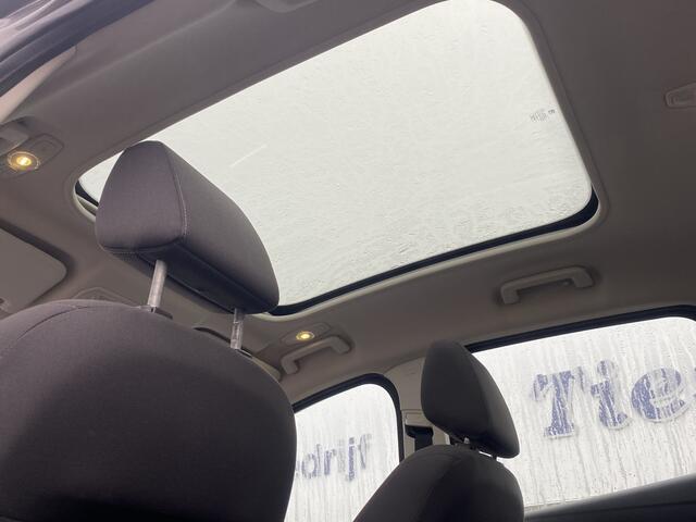 Ford C-MAX 1.0 Titanium Pano, Trekhaak, Navi, Rijklaar met beurt & garantie!