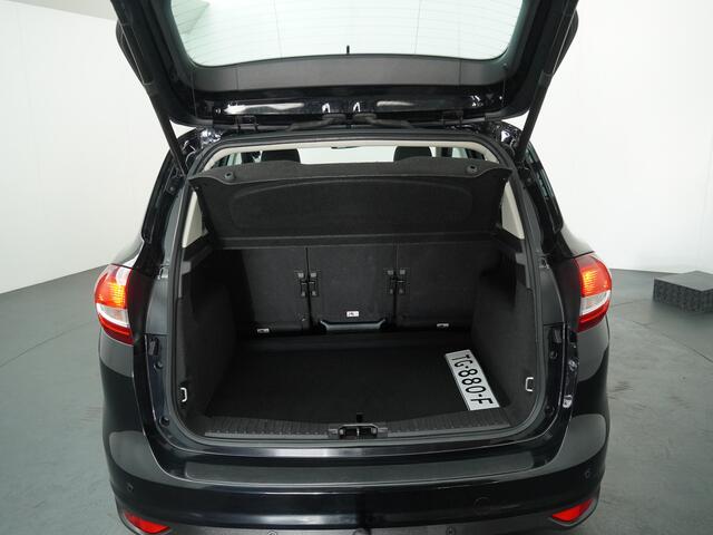 Ford C-MAX EcoBoost 125 pk Titanium | Trekhaak | Pano | El. a. klep | Clima | Navi | Cruise | Verwarmde voorruit