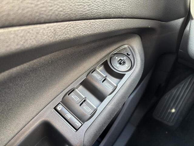 Ford C-MAX 1.0 Ambiente Lmv/Clima/Cruise