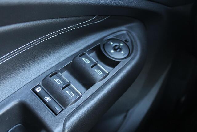 Ford C-MAX 1.0 Titanium | Winterpack | | Camera | | Cruise Control | Navi