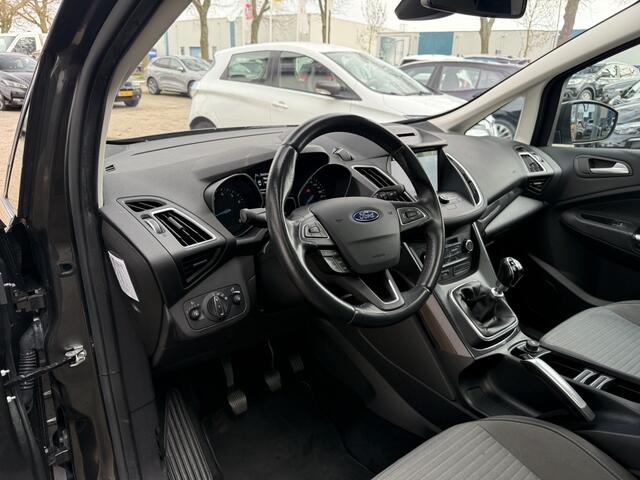 Ford C-MAX 1.0 Titanium