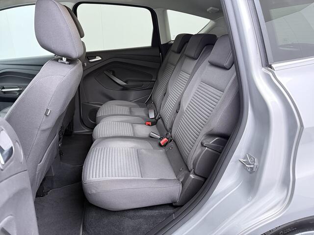 Ford C-MAX Ecoboost 125pk Titanium | Dealer onderhouden | Trekhaak | Winterpack | Sync 3 | Camera | Parkeersensoren rondom |