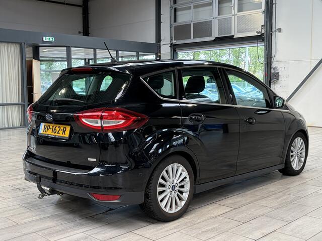 Ford C-MAX EcoBoost 125 pk Titanium | Trekhaak | Camera | Navi | Voorruitverw. | 4 seiz. banden | 100% dealer onderh.
