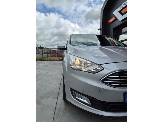 Ford C-MAX 1.0 Titanium