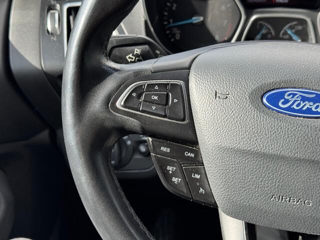 Ford C-MAX 1.5 Titanium Automaat - stoel/stuurverwarming - apple/android auto