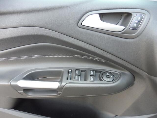 Ford C-MAX 125pk Titanium Camera Navigatie Winter-Pack nwe.distributieriem