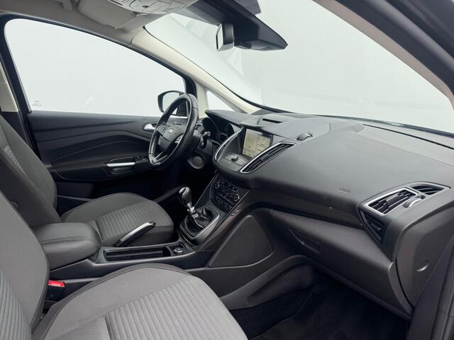 Ford C-MAX 1.5 Titanium | Trekhaak | 1500KG Trekgewicht! | Winter Pack | Elek a. Klep | Camera | Bliss | Keyless |