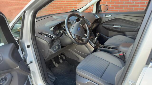 Ford C-MAX 1.0 Titanium 125PK Navigatie Clima Trekhaak