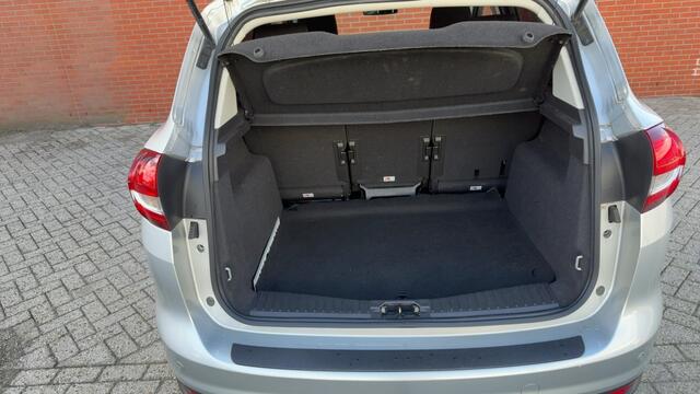 Ford C-MAX 1.0 Titanium 125PK Navigatie Clima Trekhaak