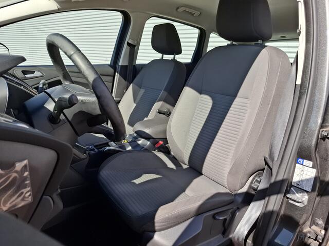 Ford C-MAX 1.0 Titanium | Nieuw Binnen! | Trekhaak | Clima | Camera