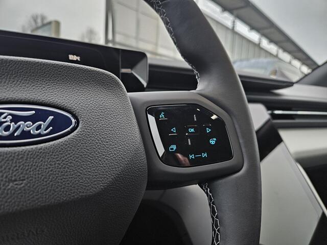 Ford CAPRI Premium Ext Range RWD 77 kWh | Adaptieve Cruise | AGR-Stoelen | Stoel,- & Stuurverwarming |