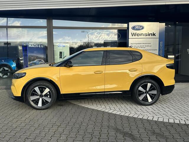 Ford CAPRI Standard Range RWD 52 kWh ¤2.400,- FORD VOORDEEL! Elektrische bestuurdersstoel met memory en massagefunctie | Dode hoek waarschuwing | Adaptieve Cruise Control | Geschikt voor dynamisch opladen