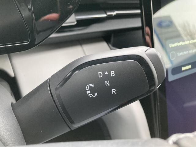 Ford CAPRI Premium Extended Range RWD 77kWh | UIT VOORRAAD LEVERBAAR | Elektrisch trekhaak | AGR-stoelen | Warmtepomp | Driver assistance pack