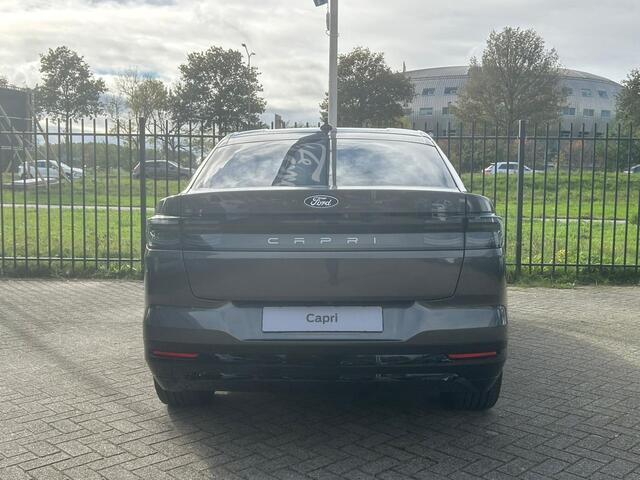 Ford CAPRI Premium Extended Range RWD 77 kWh | HUD| B&O Audio | 20" velgen | LED Matrix | Sensico Leder | | Handsfree Achterklep | Voorraad!