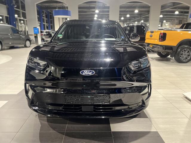 Ford CAPRI Ext Range RWD 77 kWh | AGR Stoelen Memory | All-Season | Warmtepomp