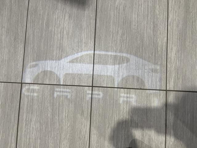 Ford CAPRI Ext Range RWD 77 kWh | AGR Stoelen Memory | All-Season | Warmtepomp