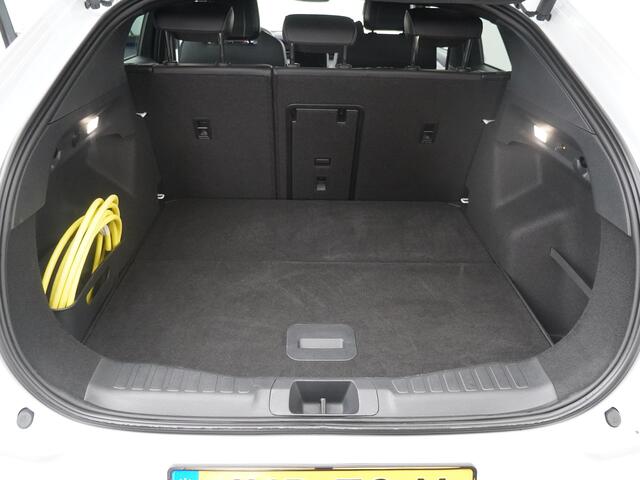 Ford CAPRI Ext Range RWD 77 kWh PREMIUM Trekhaak I 21"LM | Driver Ass. Pack | B&O | AGR Stoelen I