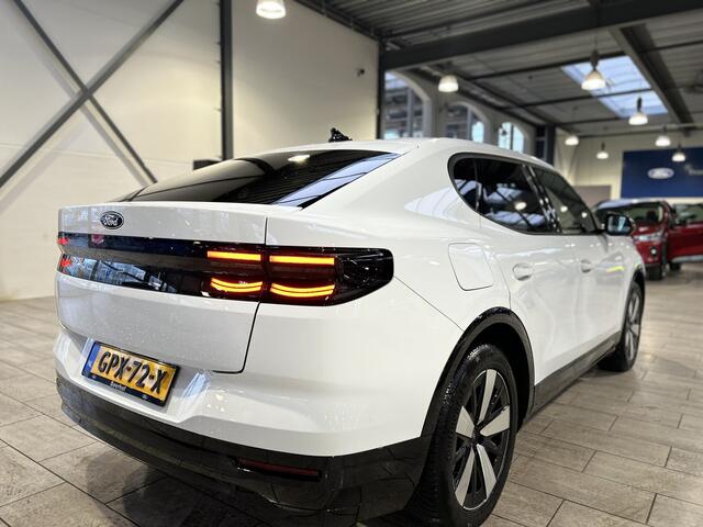 Ford CAPRI Extended Range RWD 77 kWh | Orig. Nederlands | Trekhaak | Elektrische achterklep | AGR | Adaptive Cruise | Winterpack |