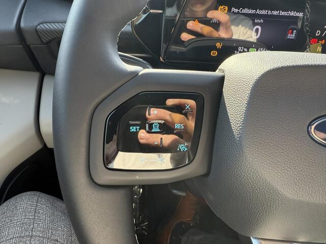 Ford CAPRI Premium Extended Range RWD 77 kWh | 285pk Ford Voorraad | Elektrische Wegklapbare Trekhaak | Driver Assistance Pack | Frozen White