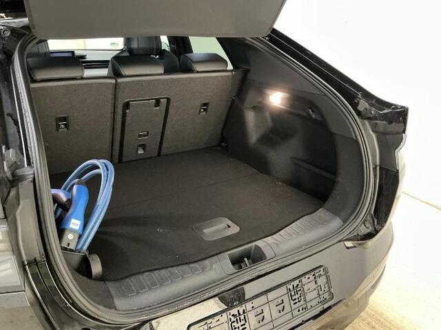 Ford CAPRI Premium Extended Range RWD 77 kWh Fab.Gar. t/m 07-08-2029 Comfort Pack, Warmtepomp, Cruise Control, Climate Control, Camera, Winter Pack