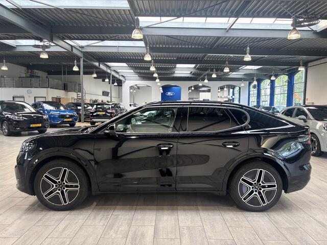 Ford CAPRI Premium Standard Range RWD 52 kWh 190pk | Warmte pomp | 360° Camera | Adapt. cruise | stoel / stuurwiel verwarmd | Lederen bekleding | Elektr. a. klep | Memory seat | Matrix LED – foto 2