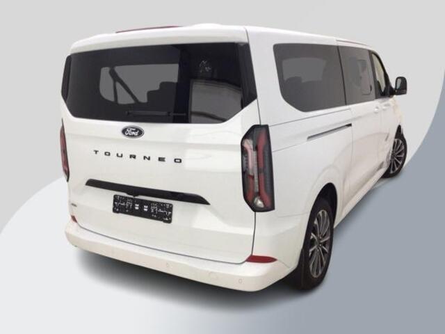 Ford Custom Tourneo 340 2.5 PHEV L2H1 Titanium X 232pk | PLUG-IN Hybrid | 2.500kg Trekgewicht | Adaptieve Cruise | Winterpack | 8pers. | Incl. BTW/BPM | Verlengde Fabrieksgarantie tot 10-2028