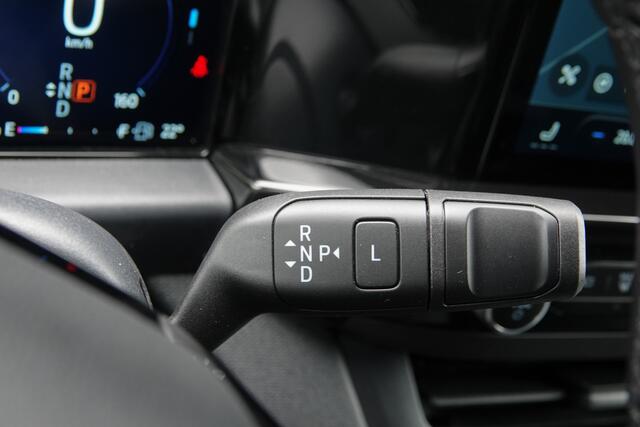 Ford Custom Tourneo L2H1 2.5 PHEV 233Pk Aut. | Sport | Plug In Hybrid | 8-Persoons | 360° Camera | 2xSchuifdeur | Trekhaak | 19"