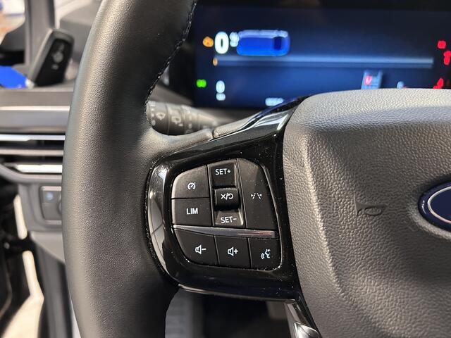 Ford Custom Tourneo Titanium X 340 2.5 PHEV 233 pk L2 9 persoons | Elek. Trekhaak | Winter Pack | Camera | LED | 17" | 2300 kg trekgewicht | Elek. Best. Stoel