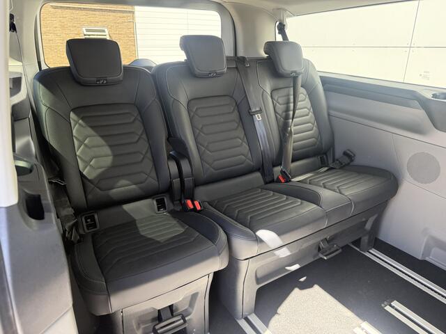 Ford Custom Tourneo 233PK PHEV Automaat Ex BTW/Ex BPM Titanium 9-Personen LED Lichtmetalen Velgen PDC Leren stoelen Carplay Camera Parkeersensoren Cruise Control