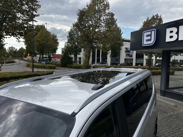 Ford Custom Tourneo 340 2.5 PHEV L2H1 Titanium X VIP Bus 8p. | FULL OPTIONS! | E-Trekhaak | Panodak | Elek. zijschuifdeuren | AGR-stoelen | Digitale binnenspiegel | etc. etc. – foto 6