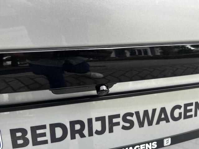 Ford Custom Tourneo 340 2.5 PHEV L2H1 Titanium X VIP Bus 8p. | FULL OPTIONS! | E-Trekhaak | Panodak | Elek. zijschuifdeuren | AGR-stoelen | Digitale binnenspiegel | etc. etc. – foto 7