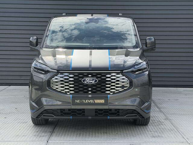 Ford E-Custom Sport Dubbel Cabine 218 PK 71 kWh | 360 Camera | 230v Stopcontacten | Elek. Verst. Stoelen | Trekhaak!