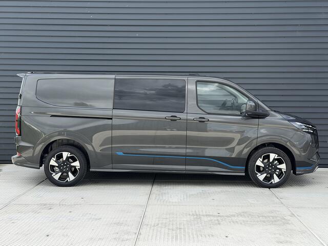 Ford E-Custom Sport Dubbel Cabine 218 PK 71 kWh | 360 Camera | 230v Stopcontacten | Elek. Verst. Stoelen | Trekhaak!