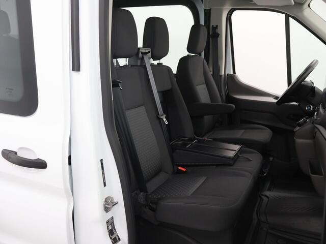 Ford E-Transit 350 L2 H2 Trend 68 kWh | Dubbele Cabine | Navigatie | Airco | Parkeercamera | LM Velgen | 6-persoons | 317 KM bereik |