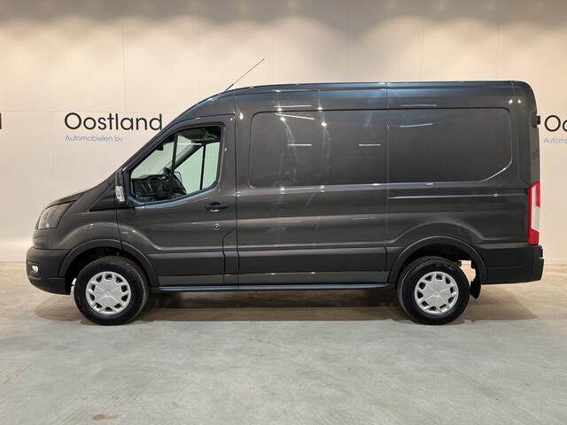 Ford E-Transit 350 L2H2 Trend 68 kWh 184 PK / 100% elektrisch !! / Airco / Cruise Control / CarPlay / Camera / Navigatie / 3-Zits / 220 KM !! Z.G.A.N. !