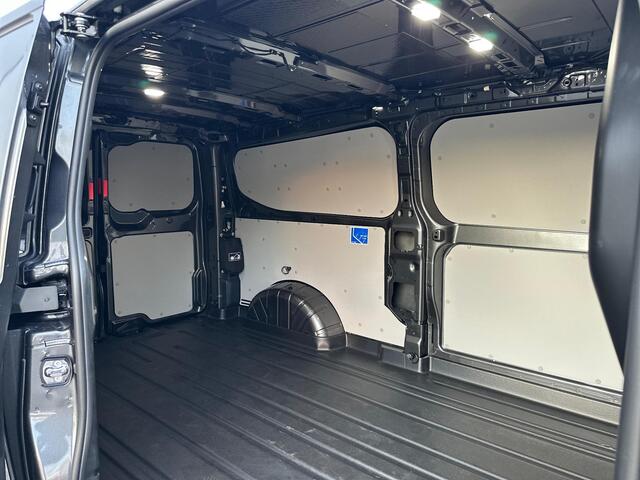 Ford E-Transit Cust. 320 L2H1 Limited 65 kWh Ford E-Transit Cust. 340 L2H1 Sport 65 kWh