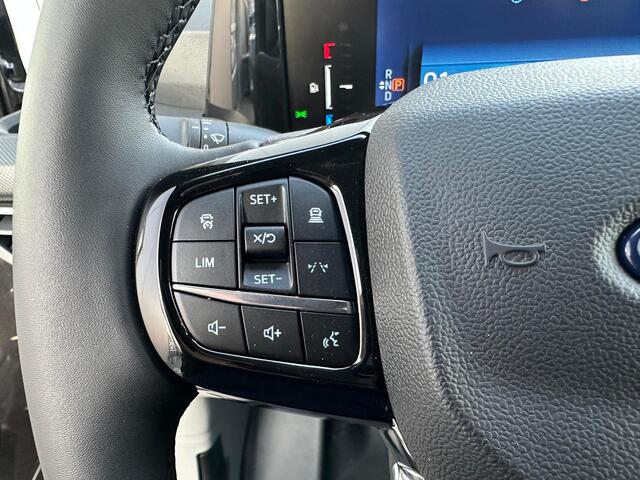 Ford E-Transit Cust. 320 L2H1 Limited 65 kWh Ford E-Transit Cust. 340 L2H1 Sport 65 kWh